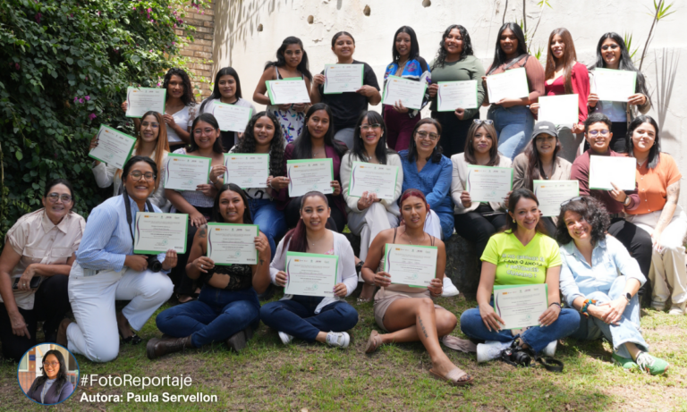 Jóvenes concluyen talleres de ciberactivismo digital para promover la defensa de los derechos de las mujeres