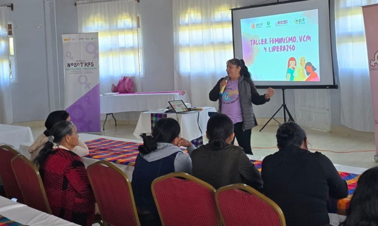 Lideresas de redes de mujeres fortalecen las capacidades de incidencia política en sus comunidades