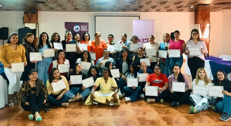 Finaliza la Escuela de Formación Feminista